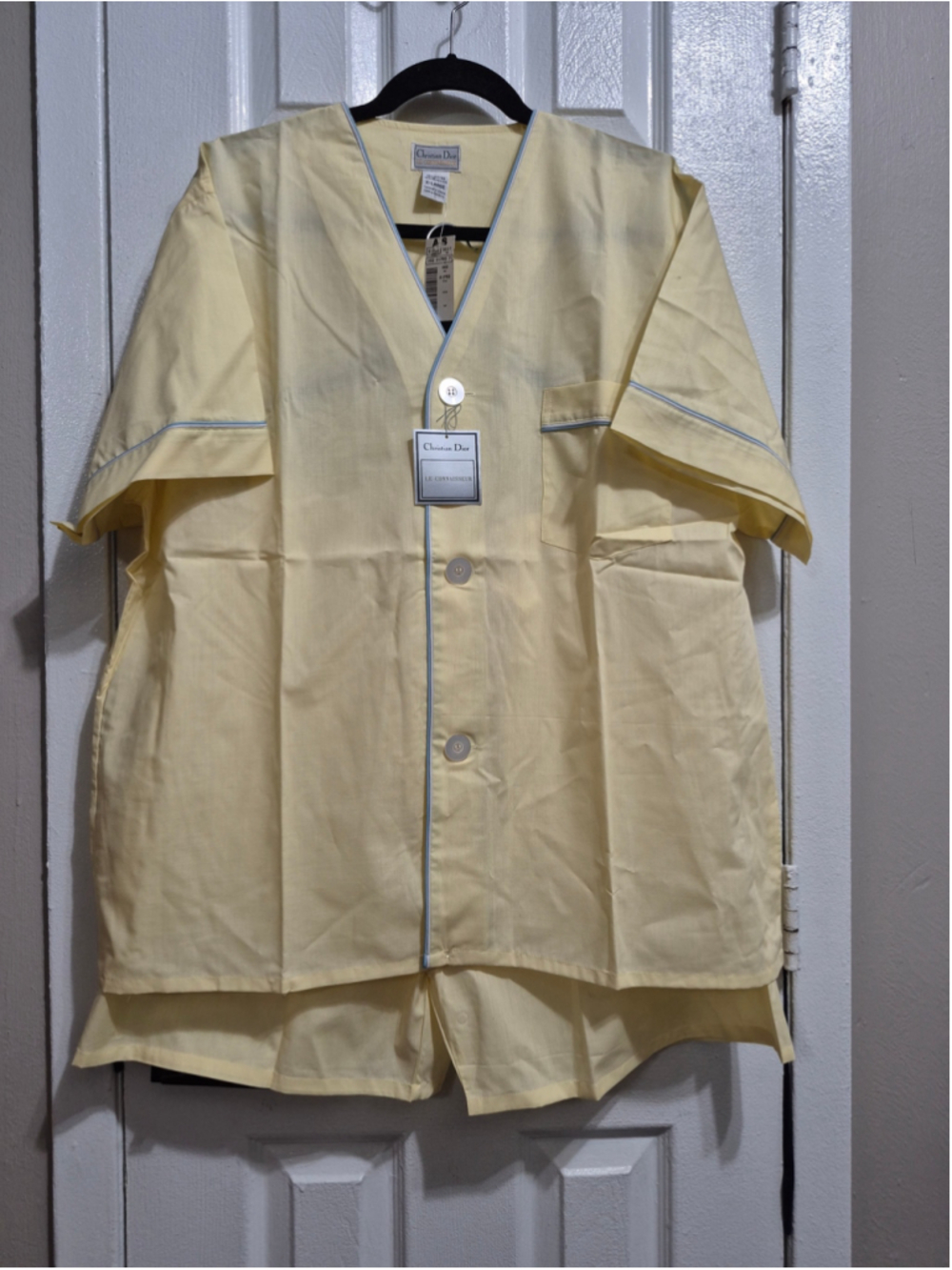 VTG Christian Dior Yellow Short Sleeve Button Up Pajama Top Loungewear XL